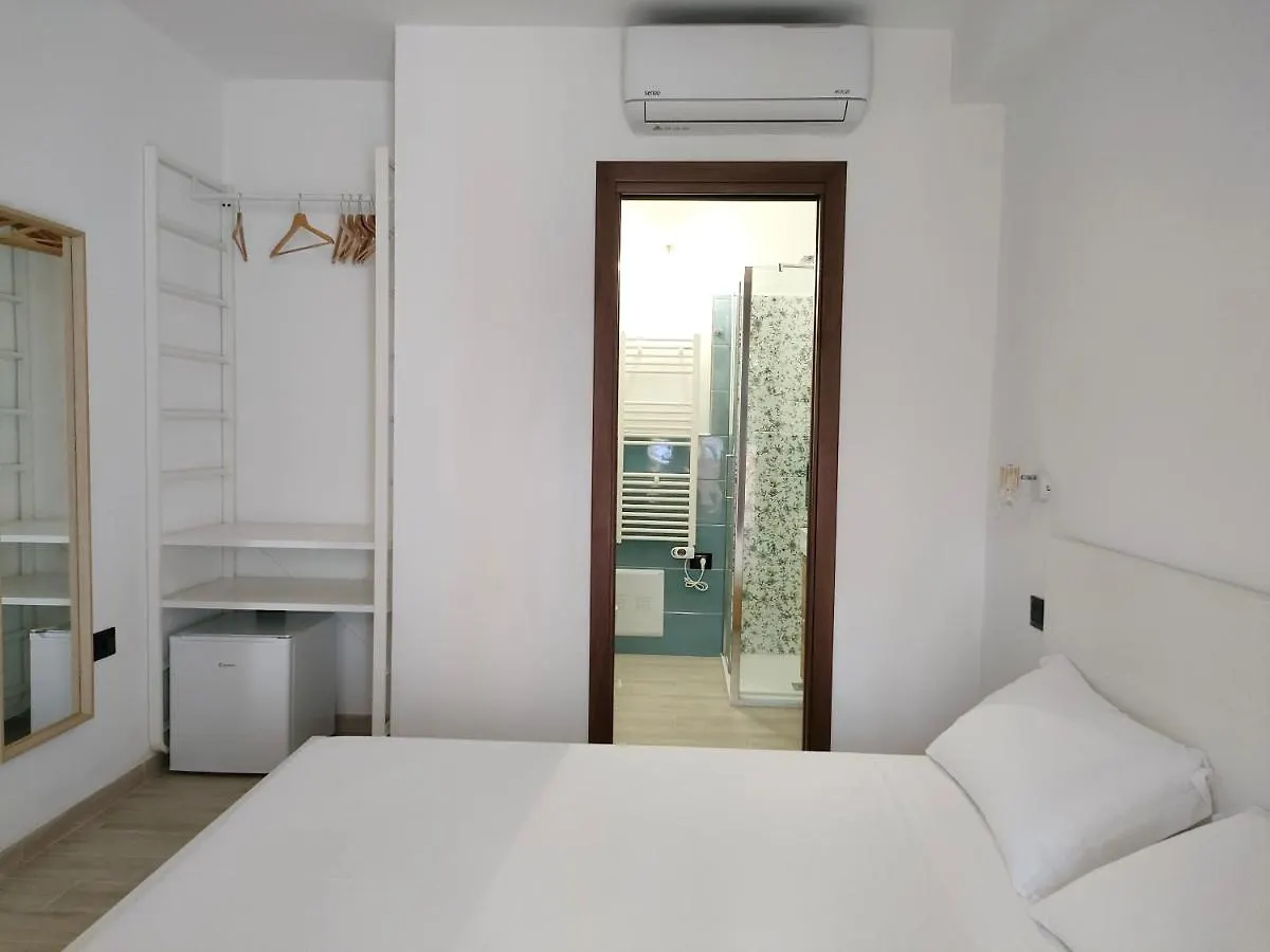 Zenia Rooms San Teodoro  San Teodoro (Sardinia)