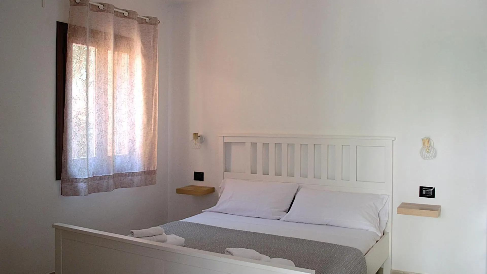 Zenia Rooms San Teodoro